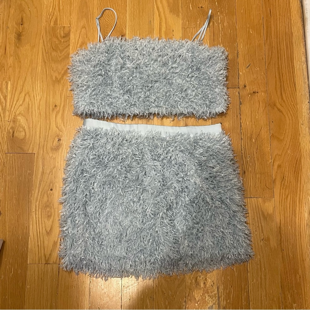 Zara Blue Feather Effect Skirt Set in Sz L